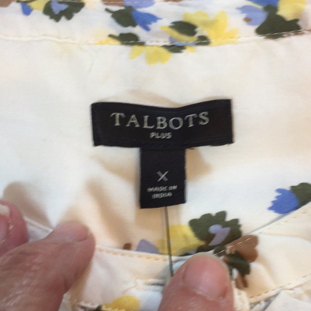 Talbots Plus Button Down Floral Top Shirt with Mini Ruffle Detailing Size X - Picture 9 of 16